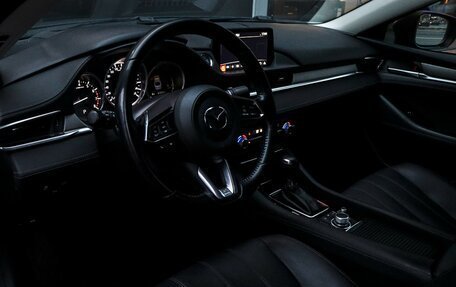 Mazda 6, 2021 год, 3 200 000 рублей, 11 фотография