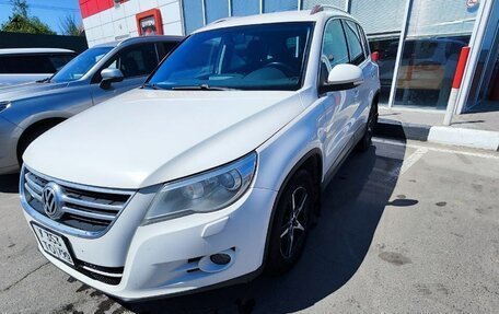Volkswagen Tiguan I, 2011 год, 1 300 000 рублей, 2 фотография