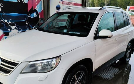 Volkswagen Tiguan I, 2011 год, 1 300 000 рублей, 3 фотография