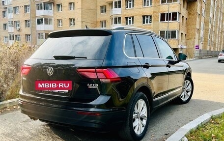Volkswagen Tiguan II, 2017 год, 2 150 000 рублей, 3 фотография