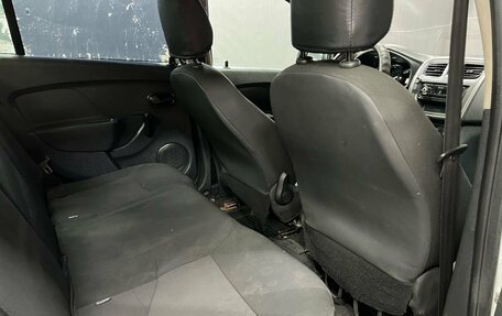 Renault Logan II, 2017 год, 419 777 рублей, 8 фотография