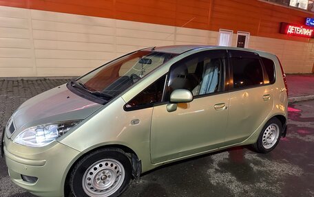 Mitsubishi Colt VI рестайлинг, 2002 год, 400 000 рублей, 4 фотография