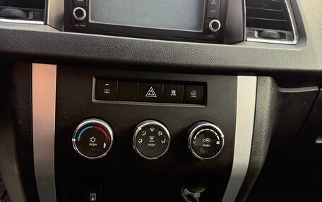 ЛуАЗ Patriot, 2018 год, 1 080 000 рублей, 9 фотография