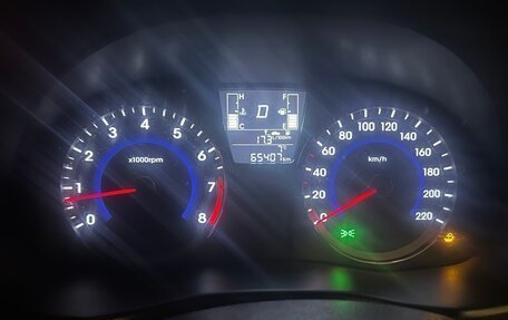 Hyundai Solaris II рестайлинг, 2014 год, 1 200 000 рублей, 9 фотография