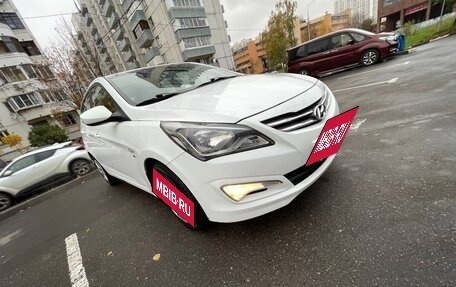 Hyundai Solaris II рестайлинг, 2014 год, 1 000 000 рублей, 1 фотография