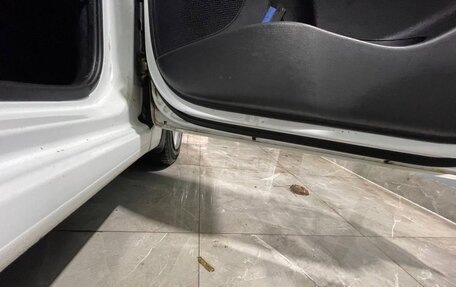 Hyundai Solaris II рестайлинг, 2014 год, 1 000 000 рублей, 18 фотография