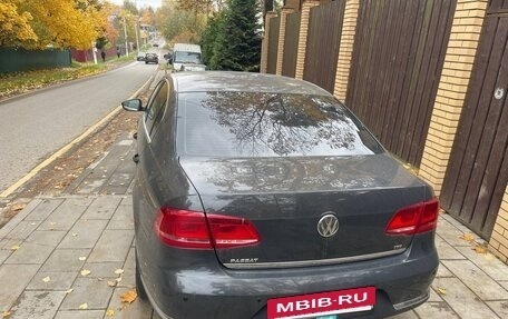 Volkswagen Passat B7, 2011 год, 785 000 рублей, 4 фотография