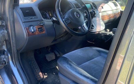 Volkswagen Multivan T5, 2011 год, 2 450 000 рублей, 6 фотография