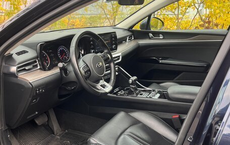 KIA K5, 2020 год, 2 500 000 рублей, 5 фотография