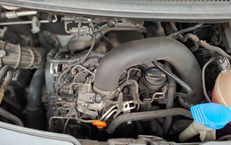 Volkswagen Multivan T5, 2012 год, 2 400 000 рублей, 3 фотография