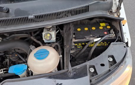 Volkswagen Multivan T5, 2012 год, 2 400 000 рублей, 4 фотография