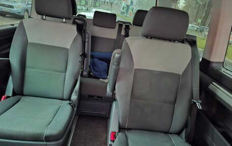 Volkswagen Multivan T5, 2012 год, 2 400 000 рублей, 13 фотография