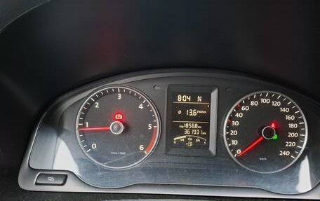 Volkswagen Multivan T5, 2012 год, 2 400 000 рублей, 16 фотография