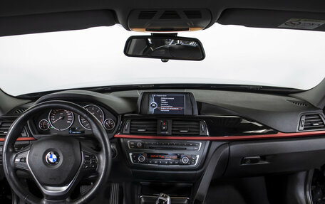 BMW 3 серия, 2013 год, 2 195 000 рублей, 12 фотография