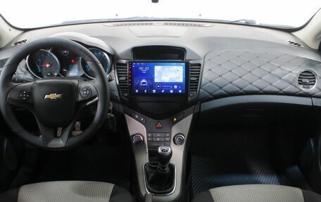 Chevrolet Cruze II, 2011 год, 440 000 рублей, 14 фотография