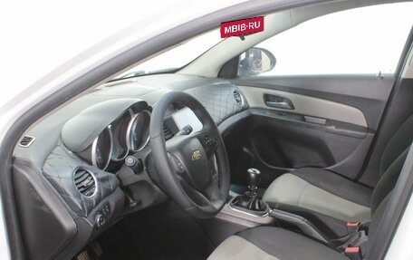 Chevrolet Cruze II, 2011 год, 440 000 рублей, 16 фотография