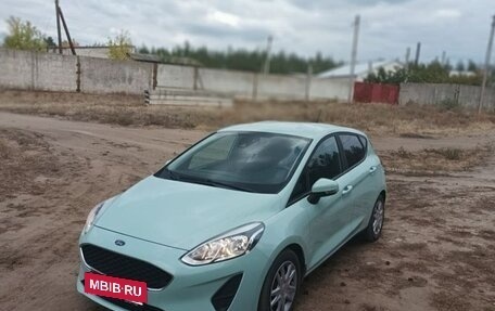 Ford Fiesta, 2017 год, 1 100 000 рублей, 2 фотография
