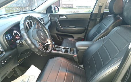 KIA Sportage IV рестайлинг, 2018 год, 2 050 000 рублей, 2 фотография