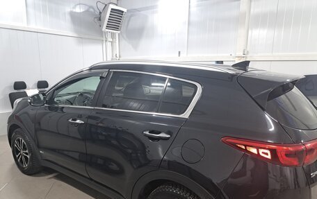 KIA Sportage IV рестайлинг, 2018 год, 2 050 000 рублей, 10 фотография