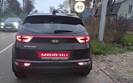 KIA Sportage IV рестайлинг, 2018 год, 2 050 000 рублей, 3 фотография