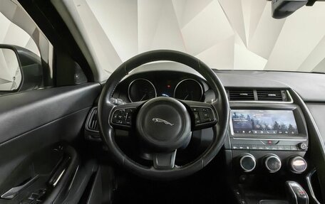 Jaguar E-Pace, 2019 год, 1 949 000 рублей, 18 фотография