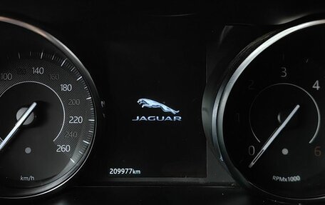 Jaguar E-Pace, 2019 год, 1 949 000 рублей, 20 фотография