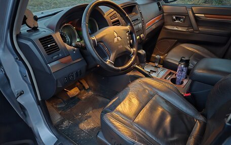 Mitsubishi Pajero IV, 2007 год, 1 150 000 рублей, 10 фотография