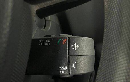 Renault Duster I рестайлинг, 2015 год, 1 200 000 рублей, 17 фотография