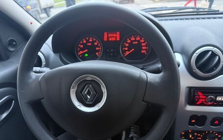 Renault Logan I, 2013 год, 800 000 рублей, 1 фотография