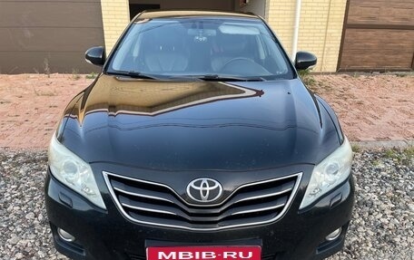Toyota Camry, 2011 год, 1 240 000 рублей, 1 фотография