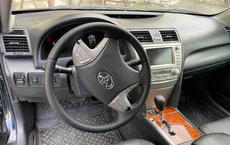 Toyota Camry, 2011 год, 1 240 000 рублей, 8 фотография