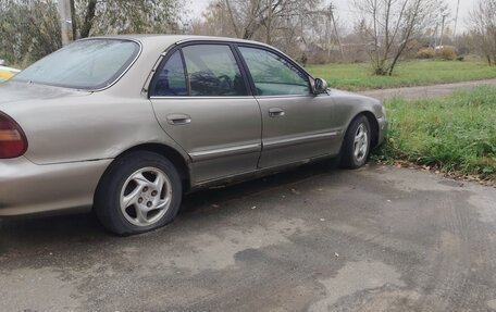 Hyundai Sonata IV рестайлинг, 1999 год, 90 000 рублей, 3 фотография