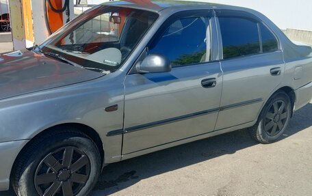 Hyundai Accent II, 2006 год, 300 000 рублей, 2 фотография