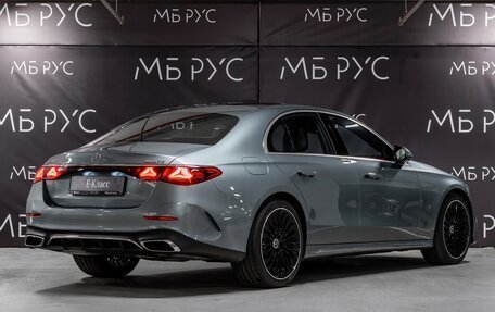 Mercedes-Benz E-Класс, 2025 год, 11 000 000 рублей, 4 фотография