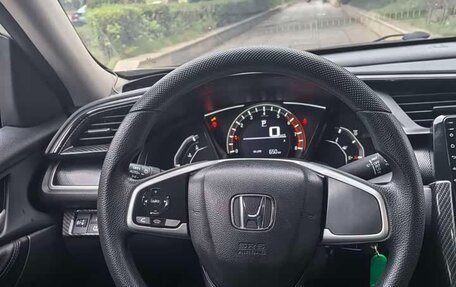 Honda Civic IX, 2021 год, 1 300 000 рублей, 6 фотография