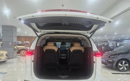 KIA Carnival, 2022 год, 2 580 000 рублей, 6 фотография