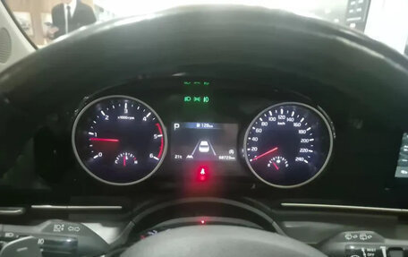 KIA Carnival, 2022 год, 2 580 000 рублей, 8 фотография