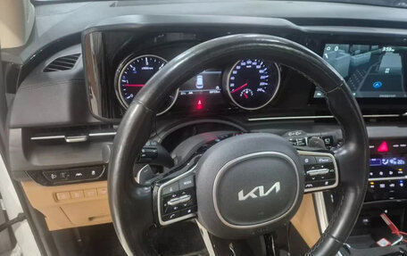 KIA Carnival, 2022 год, 2 580 000 рублей, 12 фотография