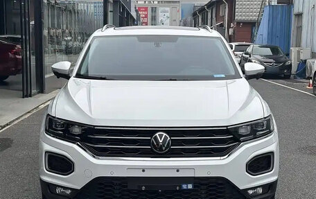 Volkswagen T-Roc I, 2022 год, 2 100 069 рублей, 1 фотография
