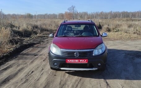 Renault Sandero I, 2014 год, 420 000 рублей, 1 фотография