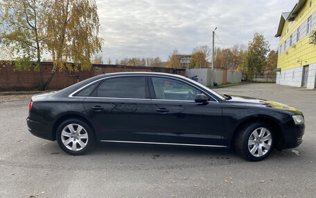 Audi A8, 2011 год, 1 300 000 рублей, 8 фотография