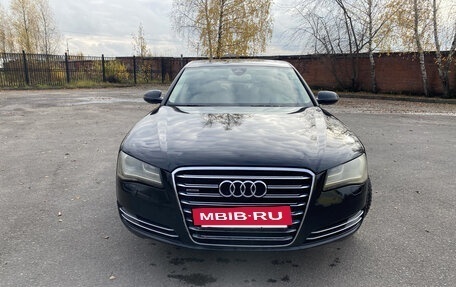 Audi A8, 2011 год, 1 300 000 рублей, 3 фотография