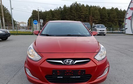 Hyundai Solaris II рестайлинг, 2012 год, 919 995 рублей, 2 фотография