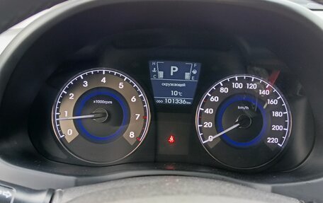 Hyundai Solaris II рестайлинг, 2012 год, 919 995 рублей, 18 фотография