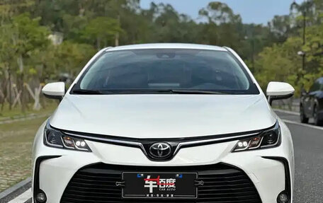 Toyota Corolla, 2022 год, 1 050 999 рублей, 2 фотография