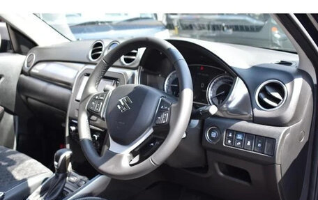 Suzuki Escudo IV, 2022 год, 1 650 001 рублей, 14 фотография