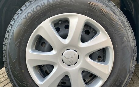 Mitsubishi Outlander III рестайлинг 3, 2020 год, 1 850 000 рублей, 7 фотография