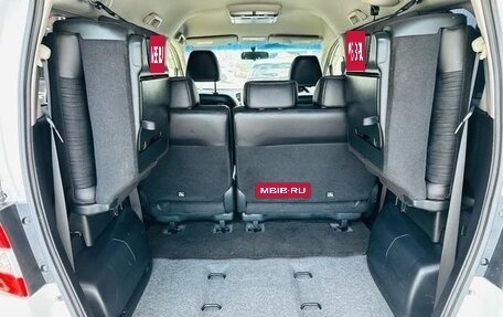 Honda Freed I, 2015 год, 950 001 рублей, 14 фотография