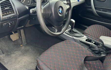 BMW 1 серия, 2010 год, 700 000 рублей, 3 фотография