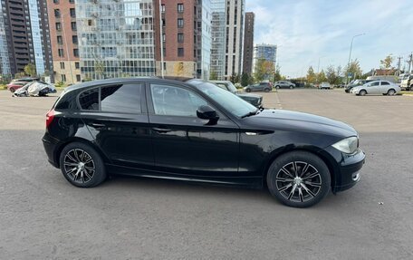 BMW 1 серия, 2010 год, 700 000 рублей, 10 фотография